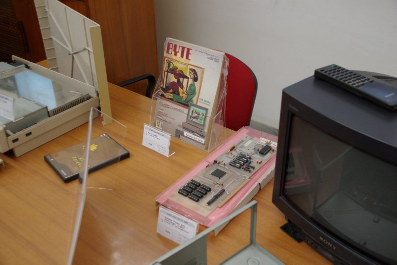 Next to that is a prototype for the legendary Picasso II graphics card from VillageTronics, along with an original A1000 and a copy of the issue of Byte Magazine that presented it.