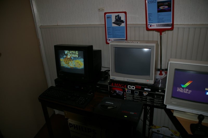 Also a CDTV and a CD32 were exhibited.