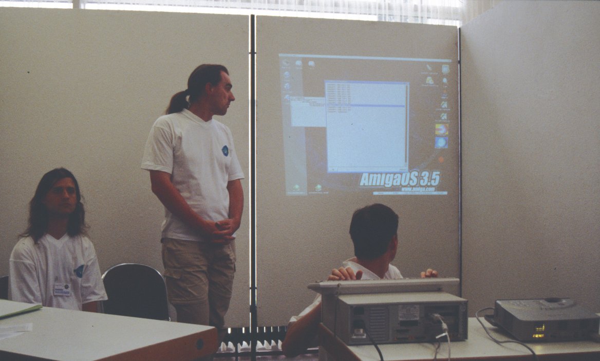 Martin Steigerwald, Jochen Becher and Jürgen Haage demoing AmigaOS 3.5.